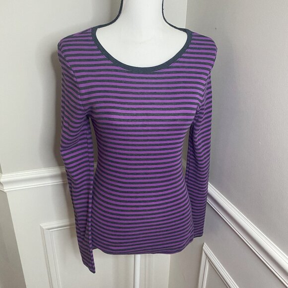 Old Navy Striped T-shirt Purple size Medium Long Sleeves - Picture 2 of 7